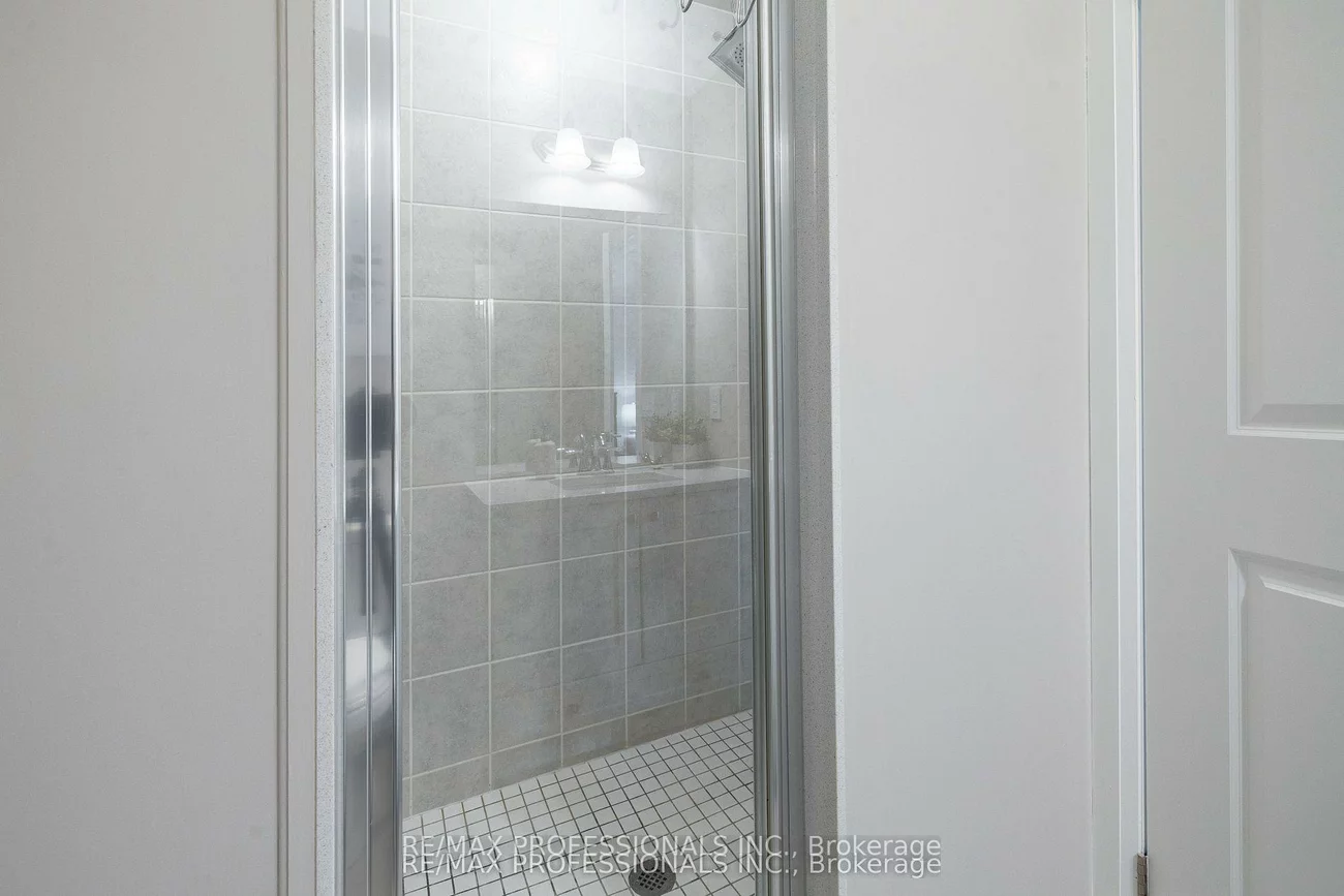 2393, Bronte, 1019 - WM Westmount, Oakville