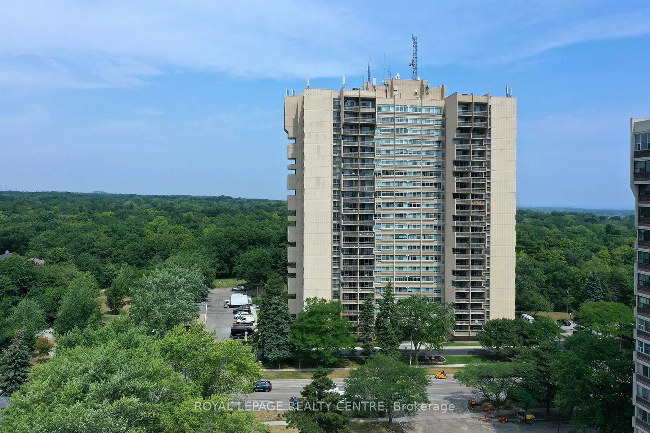 1359, White Oaks, 1005 - FA Falgarwood, Oakville