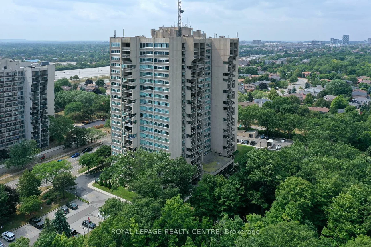 1359, White Oaks, 1005 - FA Falgarwood, Oakville