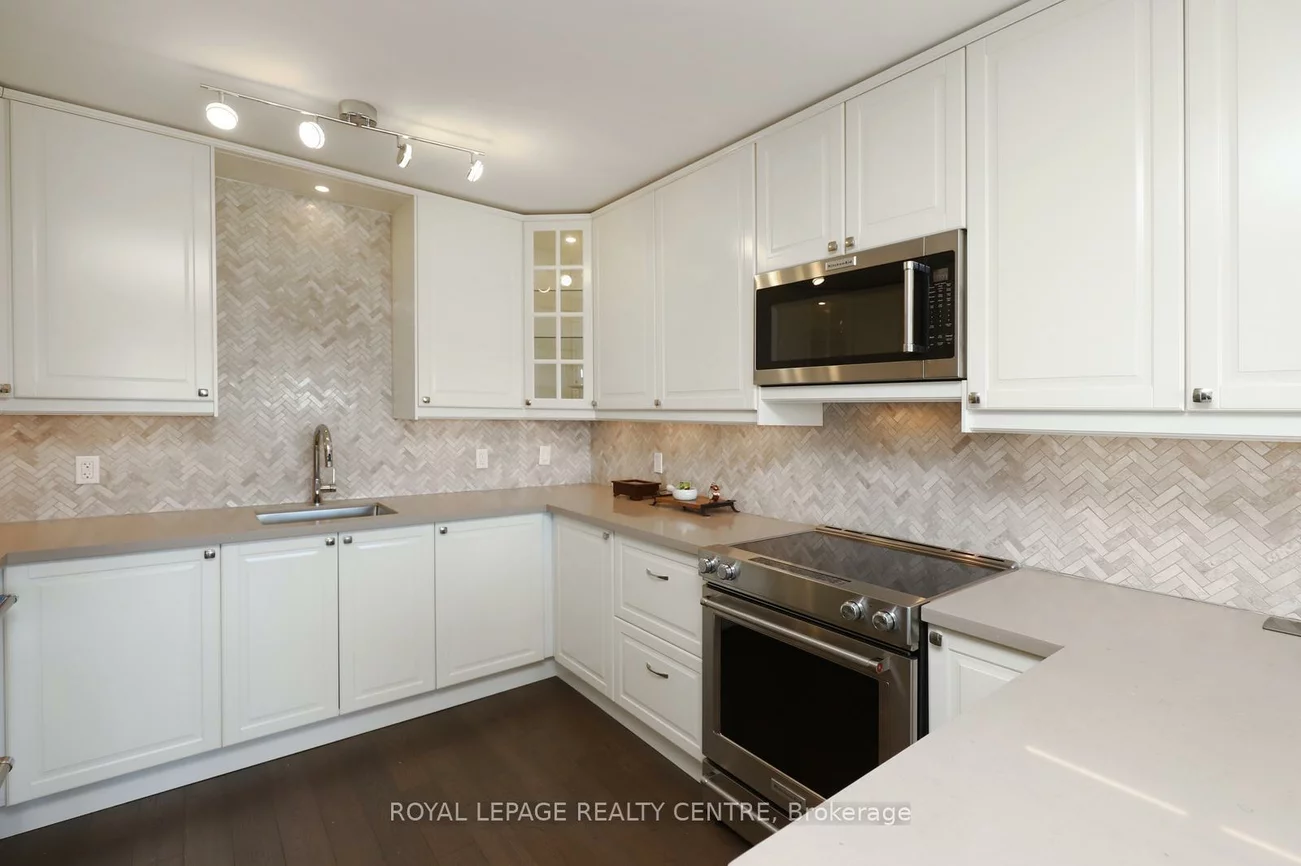 1359, White Oaks, 1005 - FA Falgarwood, Oakville