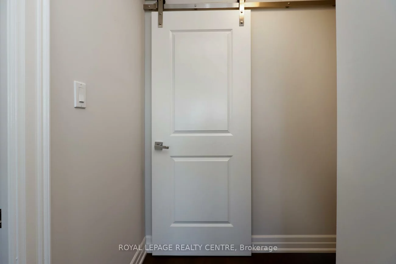 1359, White Oaks, 1005 - FA Falgarwood, Oakville