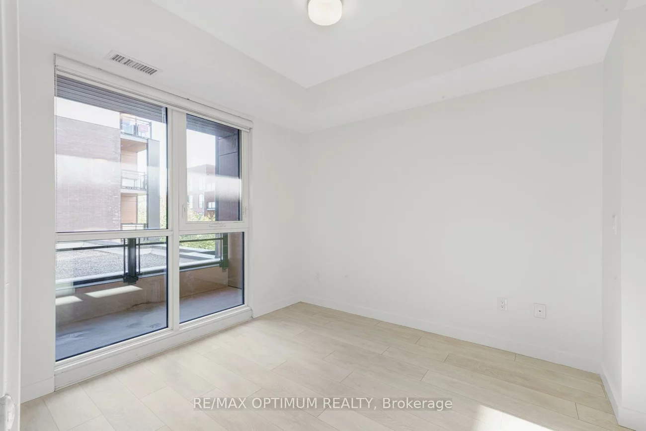 168, Sabina, 1008 - GO Glenorchy, Oakville