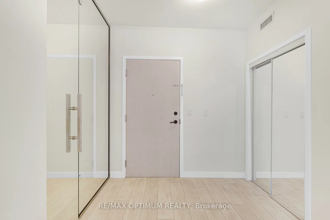 168, Sabina, 1008 - GO Glenorchy, Oakville