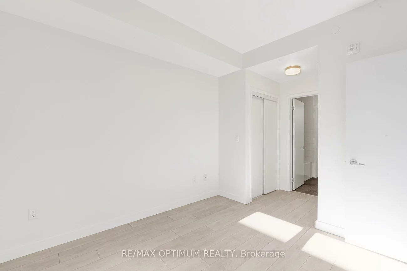 168, Sabina, 1008 - GO Glenorchy, Oakville