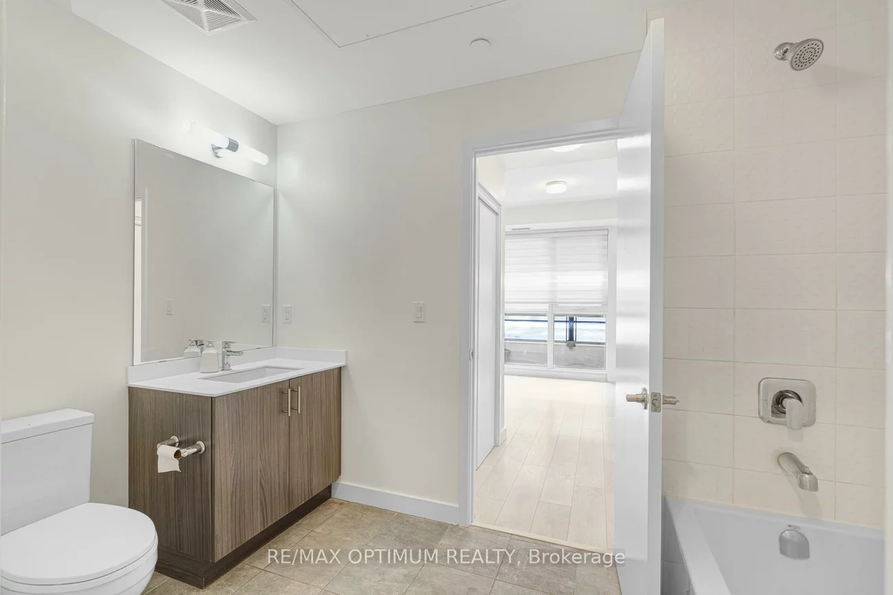 168, Sabina, 1008 - GO Glenorchy, Oakville