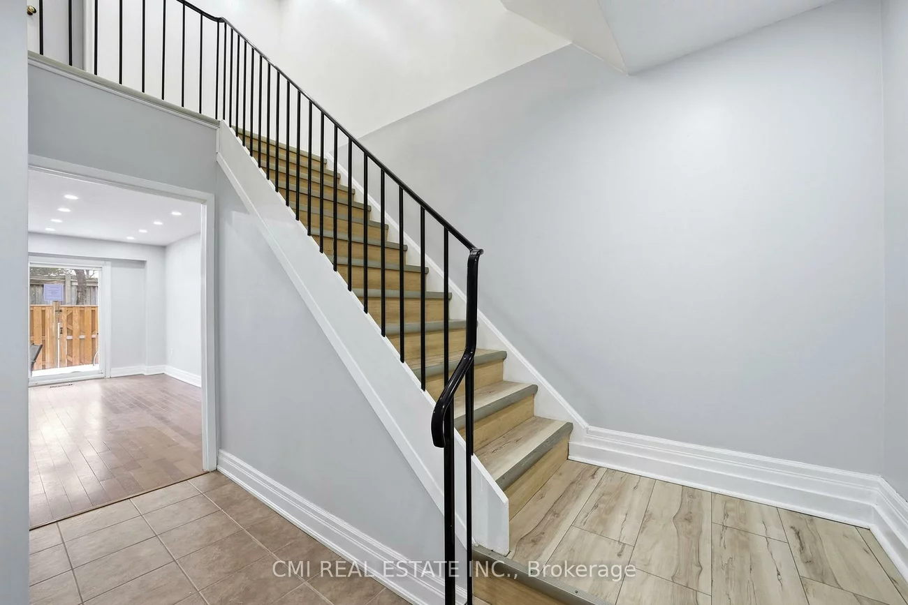 1538, Lancaster, 1005 - FA Falgarwood, Oakville