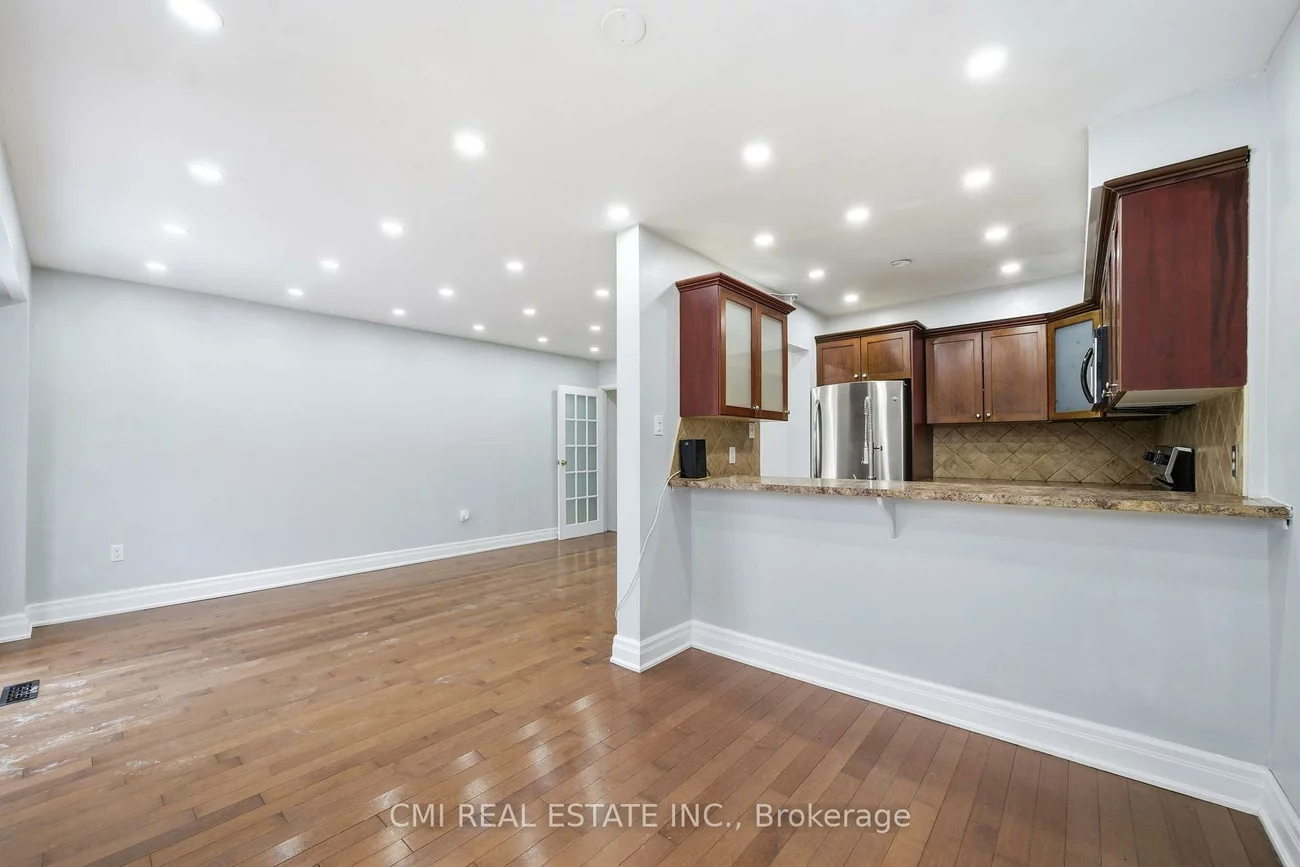 1538, Lancaster, 1005 - FA Falgarwood, Oakville