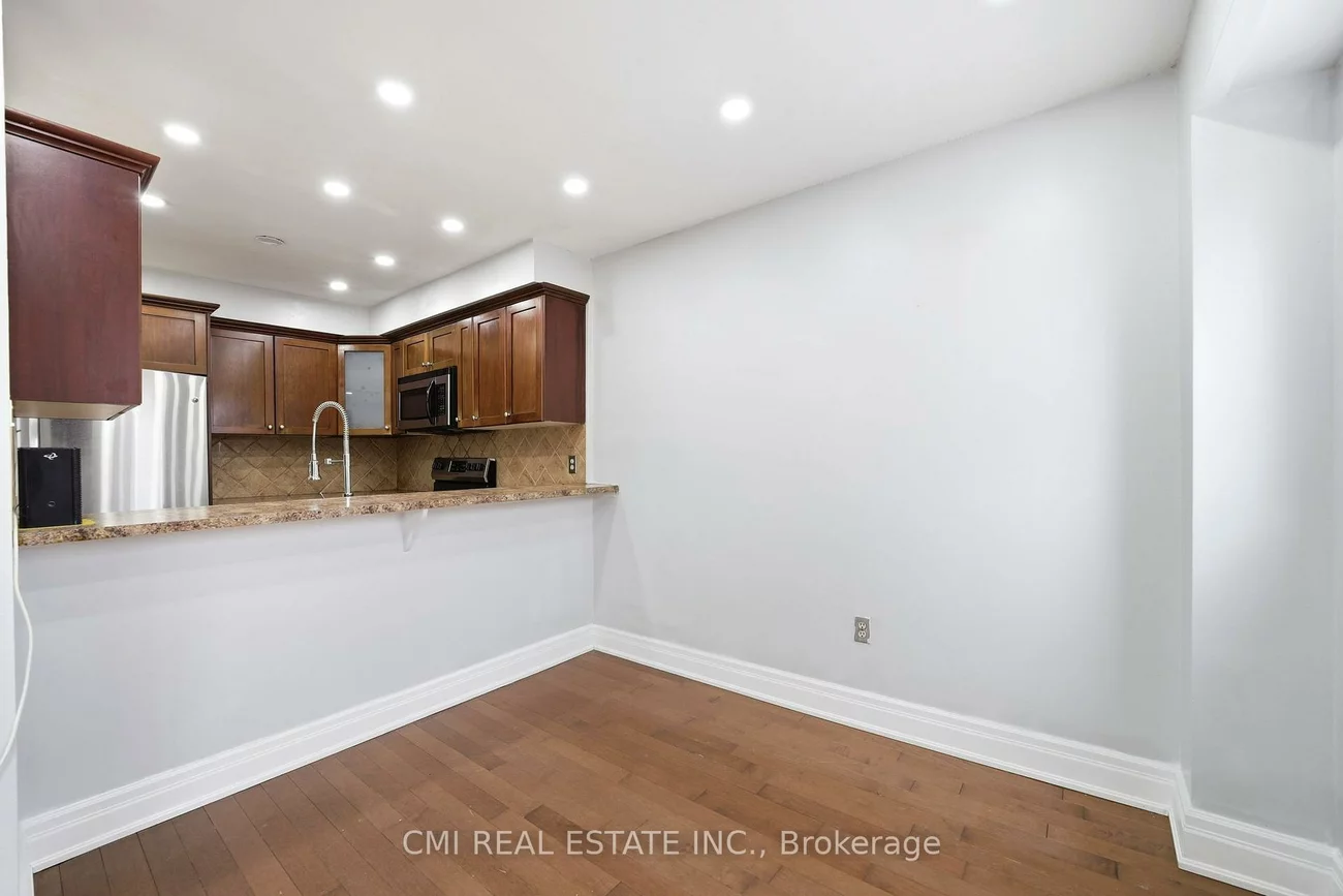 1538, Lancaster, 1005 - FA Falgarwood, Oakville