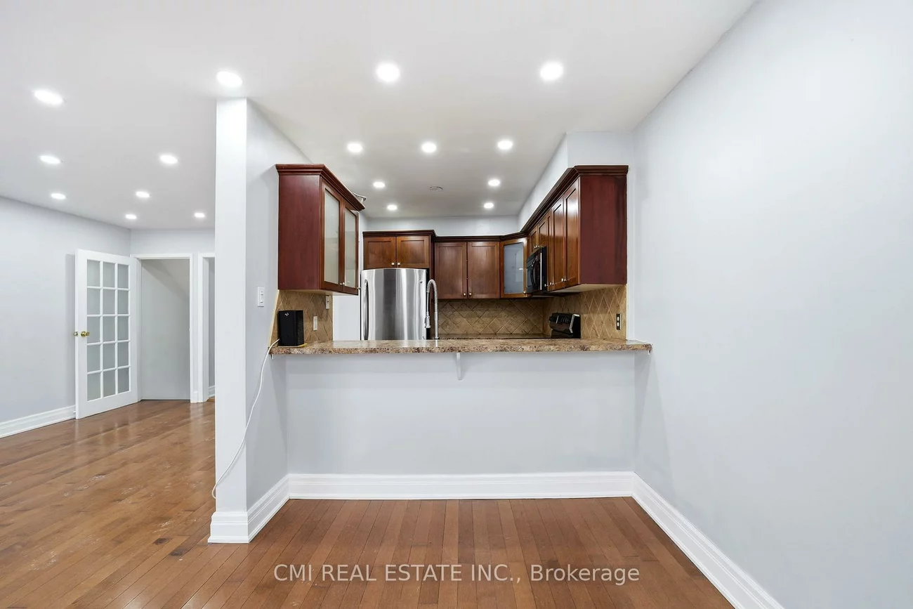 1538, Lancaster, 1005 - FA Falgarwood, Oakville