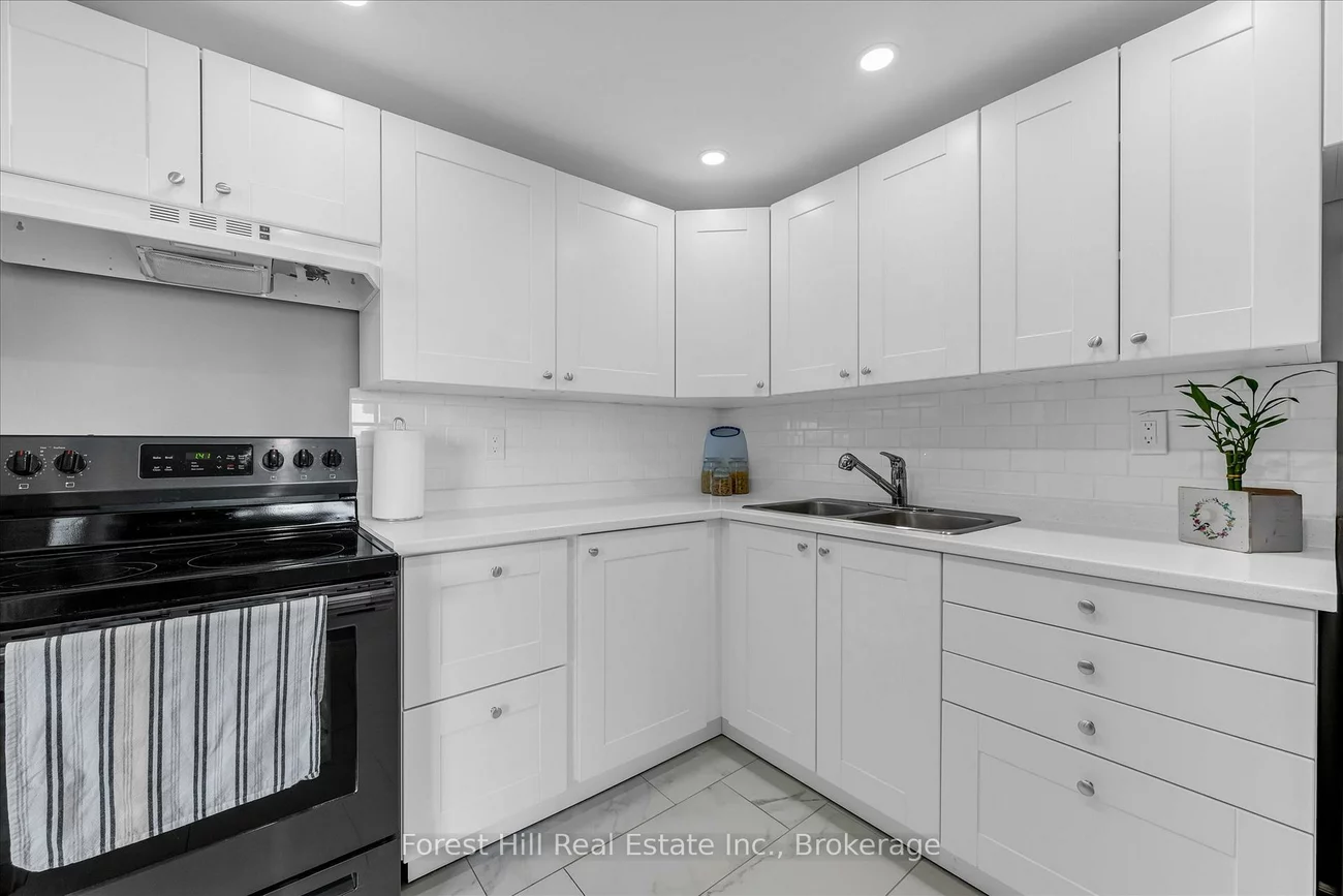 20, Speers, 1002 - CO Central, Oakville