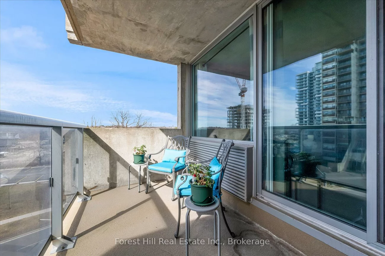 20, Speers, 1002 - CO Central, Oakville