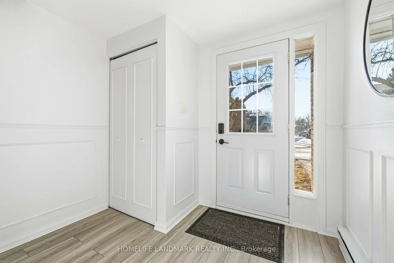 1270, Gainsborough, 1005 - FA Falgarwood, Oakville