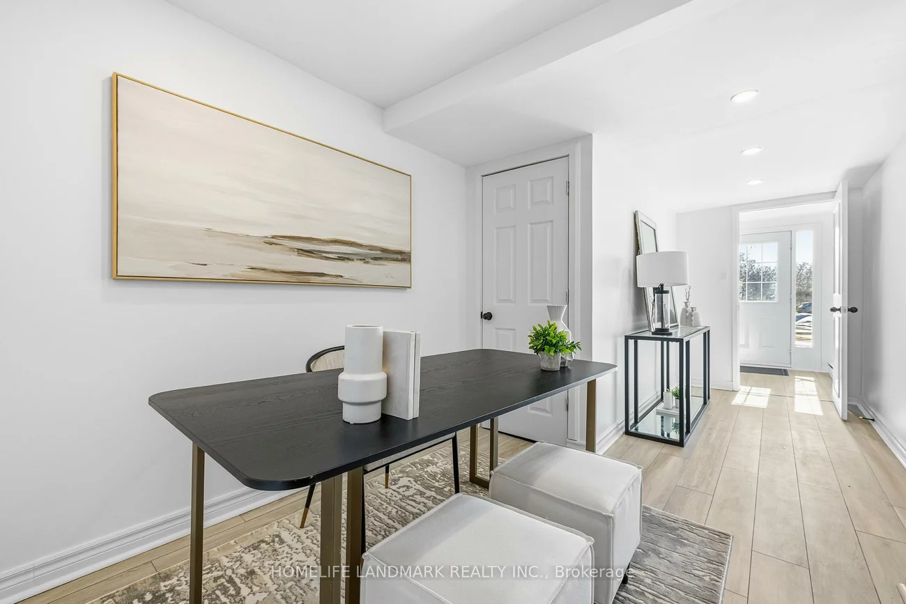 1270, Gainsborough, 1005 - FA Falgarwood, Oakville