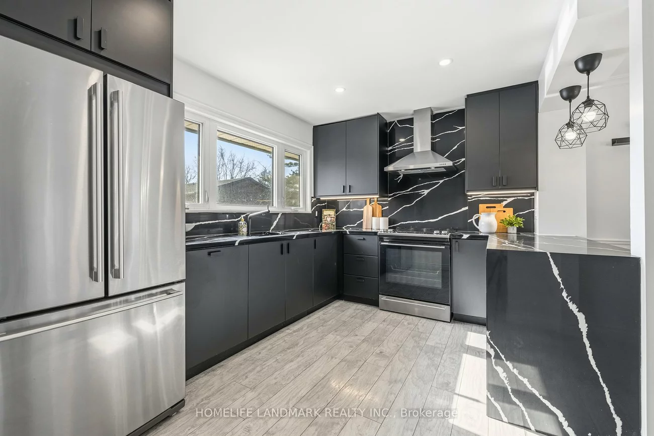 1270, Gainsborough, 1005 - FA Falgarwood, Oakville