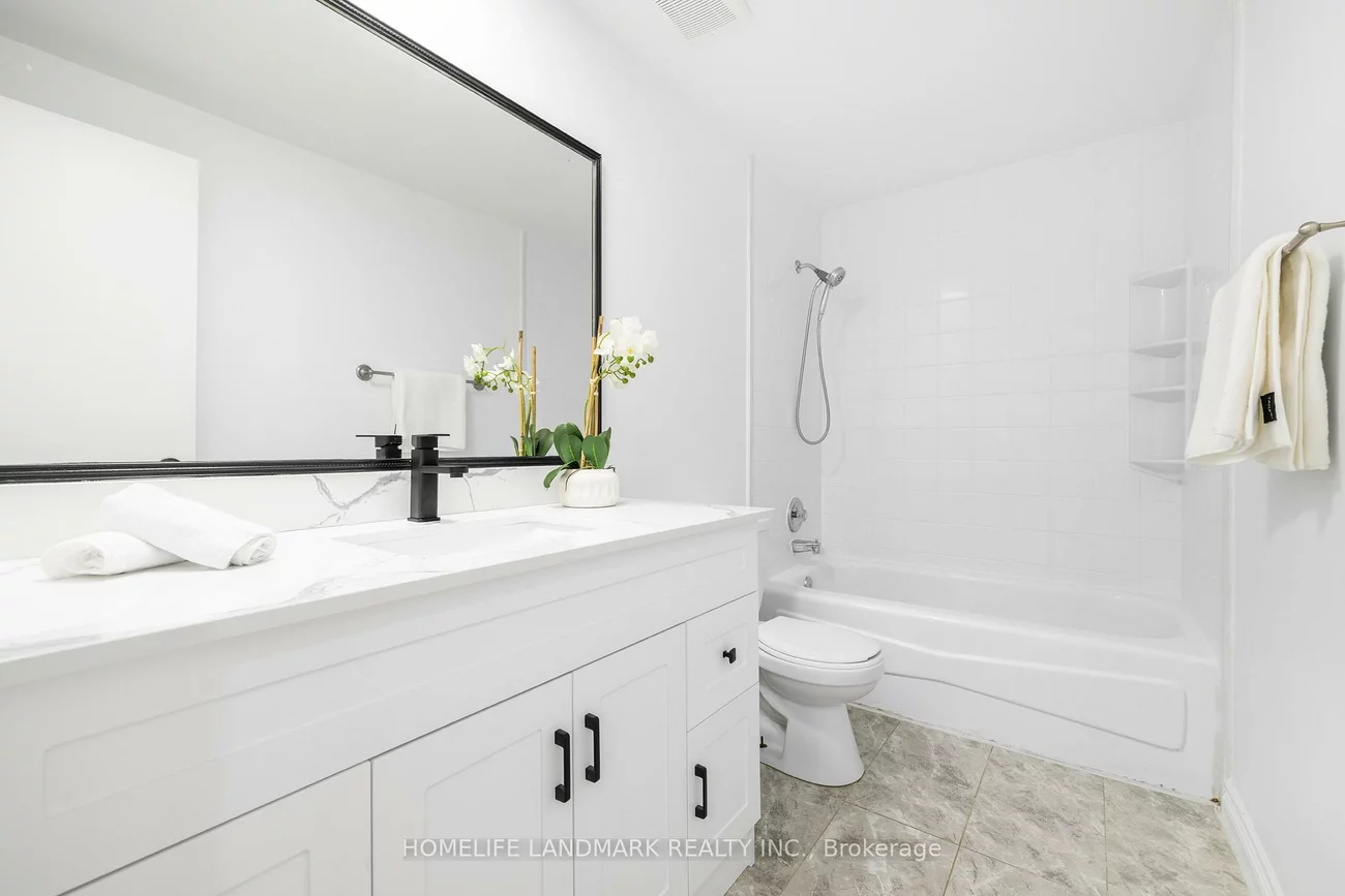 1270, Gainsborough, 1005 - FA Falgarwood, Oakville