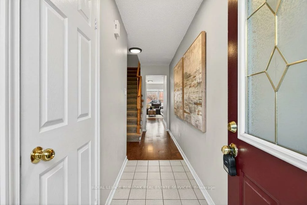 2004, Glenada, 1018 - WC Wedgewood Creek, Oakville