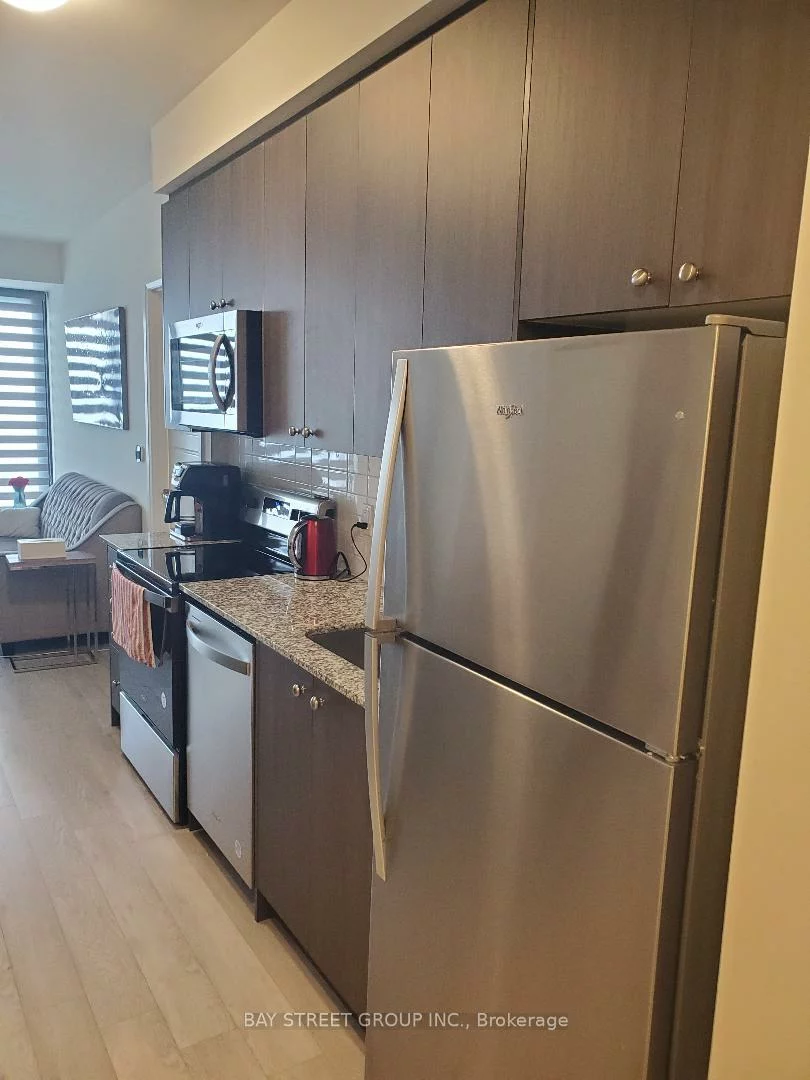 1415, Dundas, 1010 - JM Joshua Meadows, Oakville