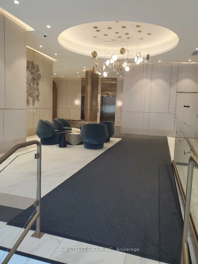 1415, Dundas, 1010 - JM Joshua Meadows, Oakville