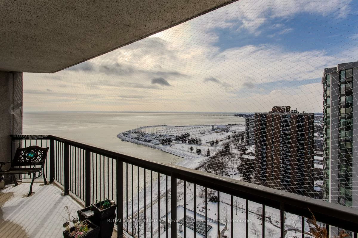 2170, Marine, 1001 - BR Bronte, Oakville