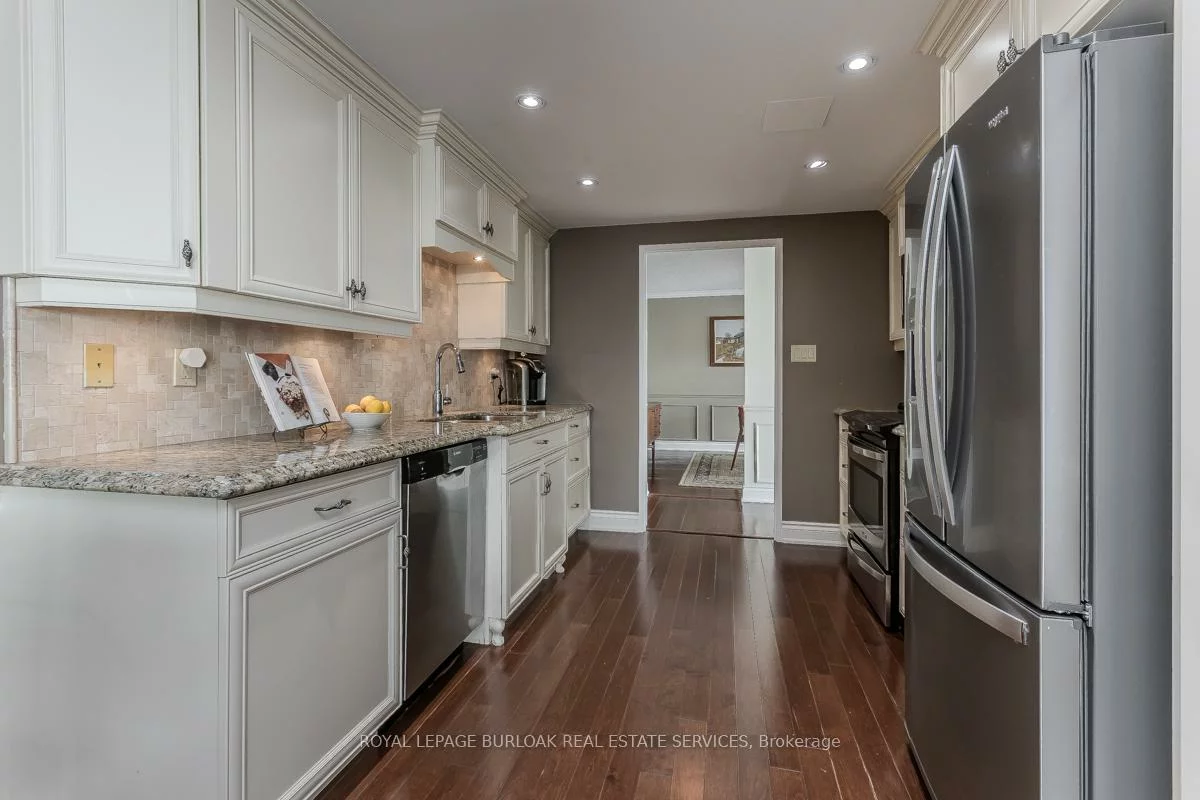2170, Marine, 1001 - BR Bronte, Oakville