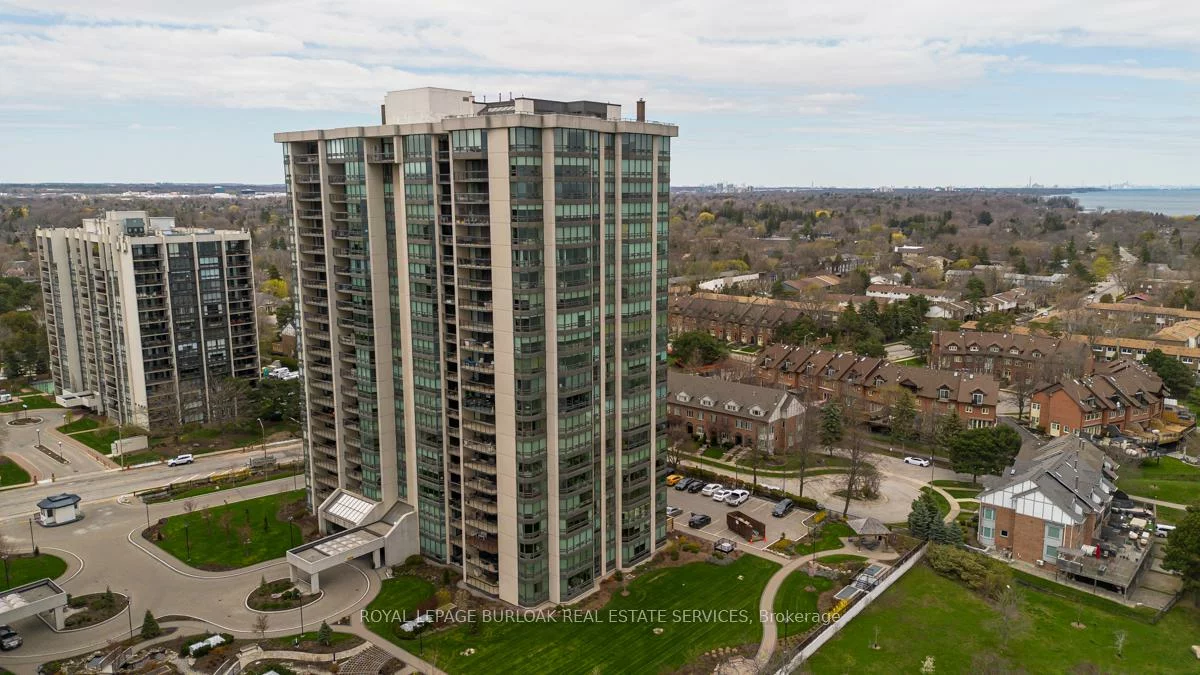 2170, Marine, 1001 - BR Bronte, Oakville