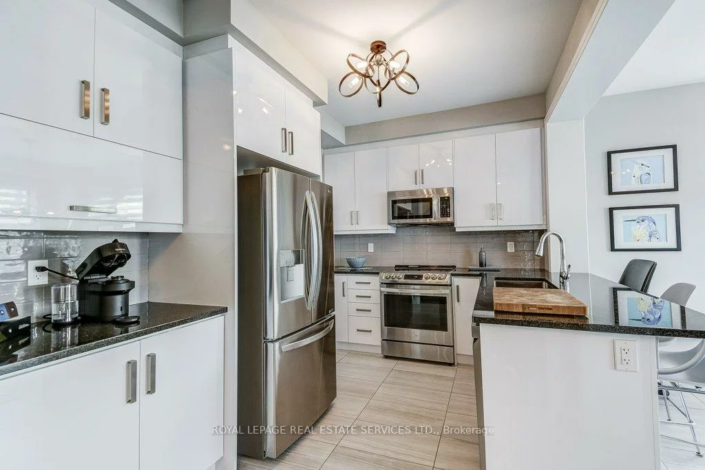 143, Grovewood, 1008 - GO Glenorchy, Oakville