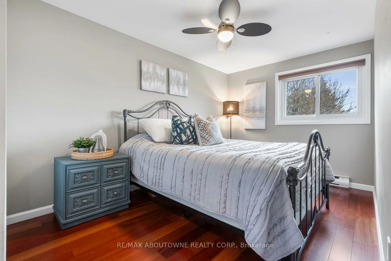 71, Sarah, 1001 - BR Bronte, Oakville