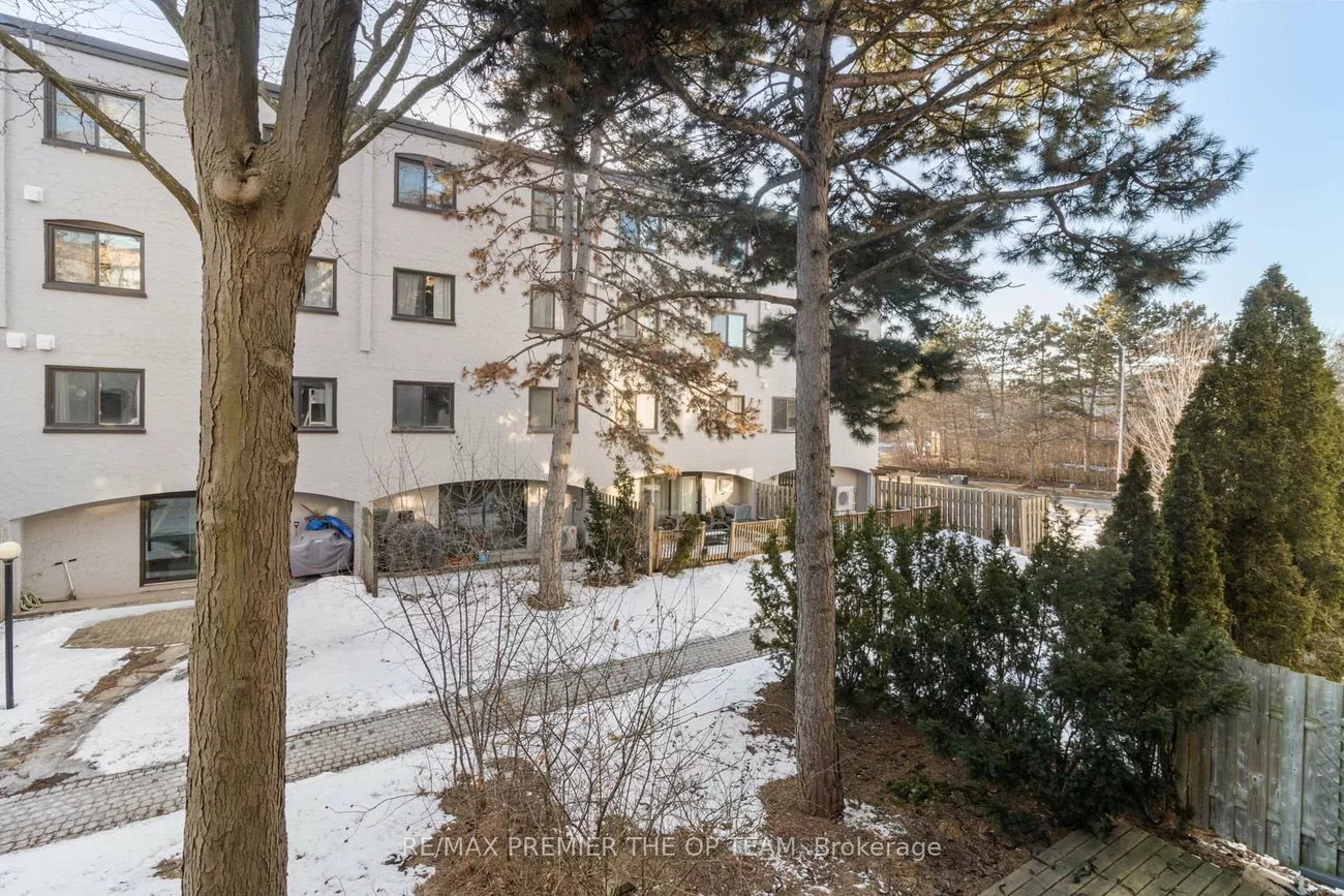 1016, Falgarwood, 1005 - FA Falgarwood, Oakville