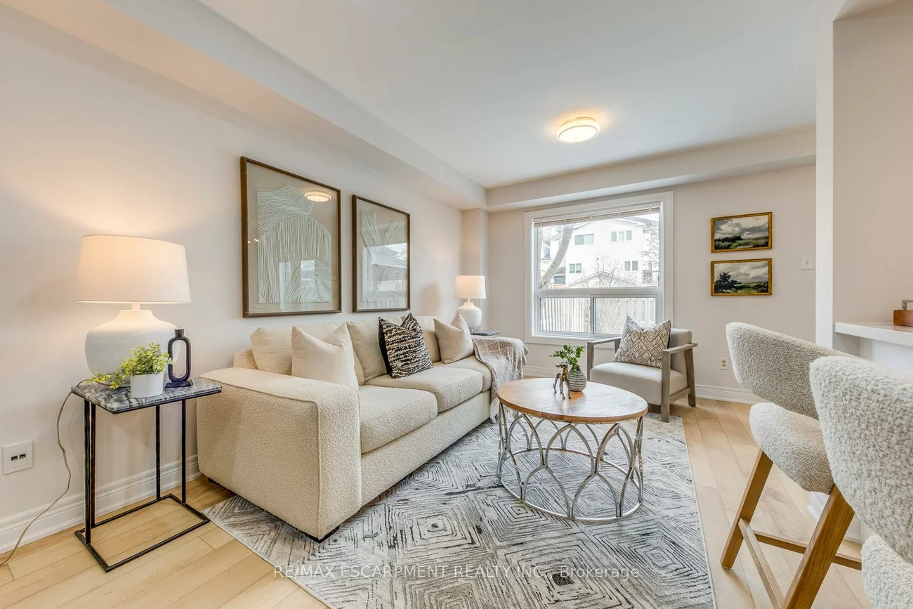 2350, Grand Ravine, 1015 - RO River Oaks, Oakville