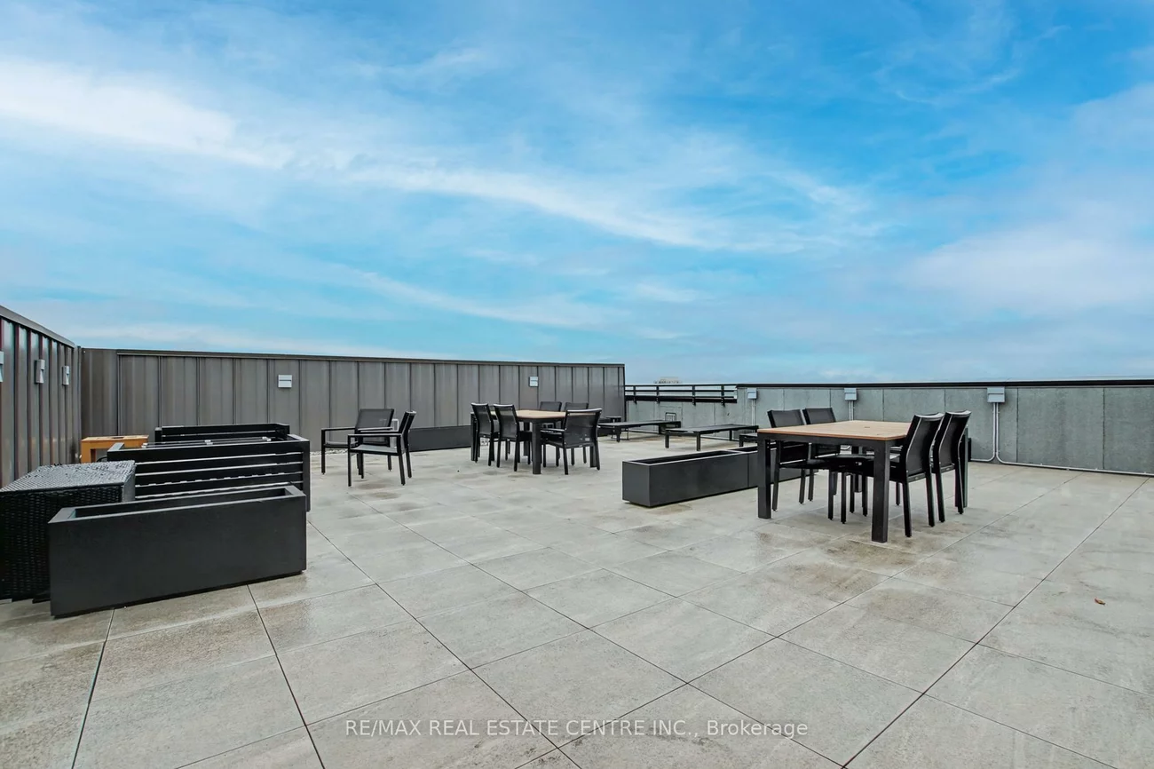 95, Dundas, 1008 - GO Glenorchy, Oakville