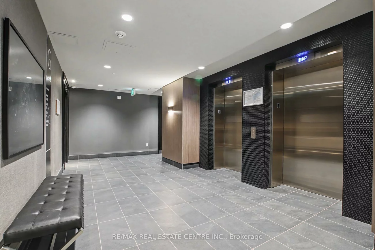 95, Dundas, 1008 - GO Glenorchy, Oakville