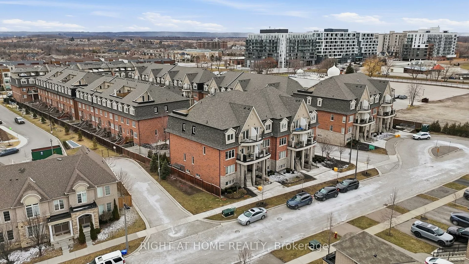 2420, Baronwood, 1019 - WM Westmount, Oakville