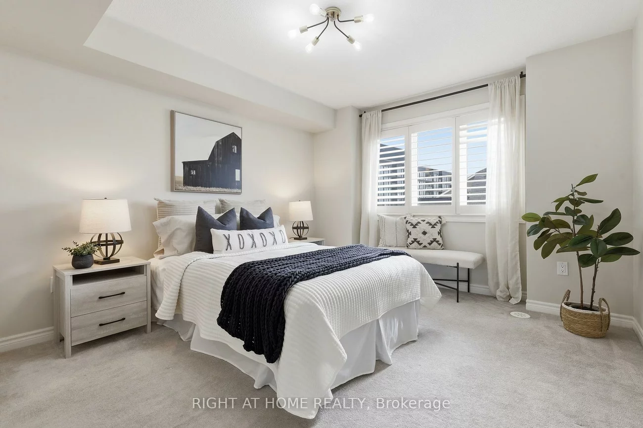 2420, Baronwood, 1019 - WM Westmount, Oakville