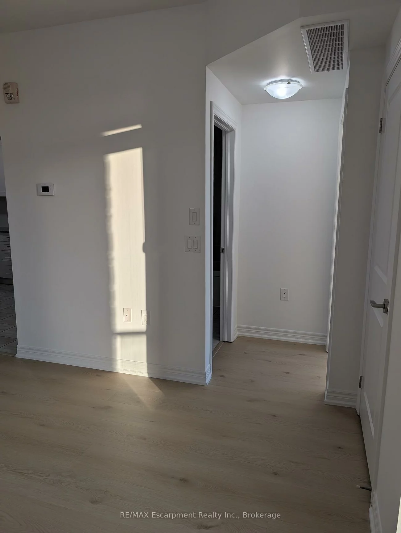 2393, Bronte, 1019 - WM Westmount, Oakville