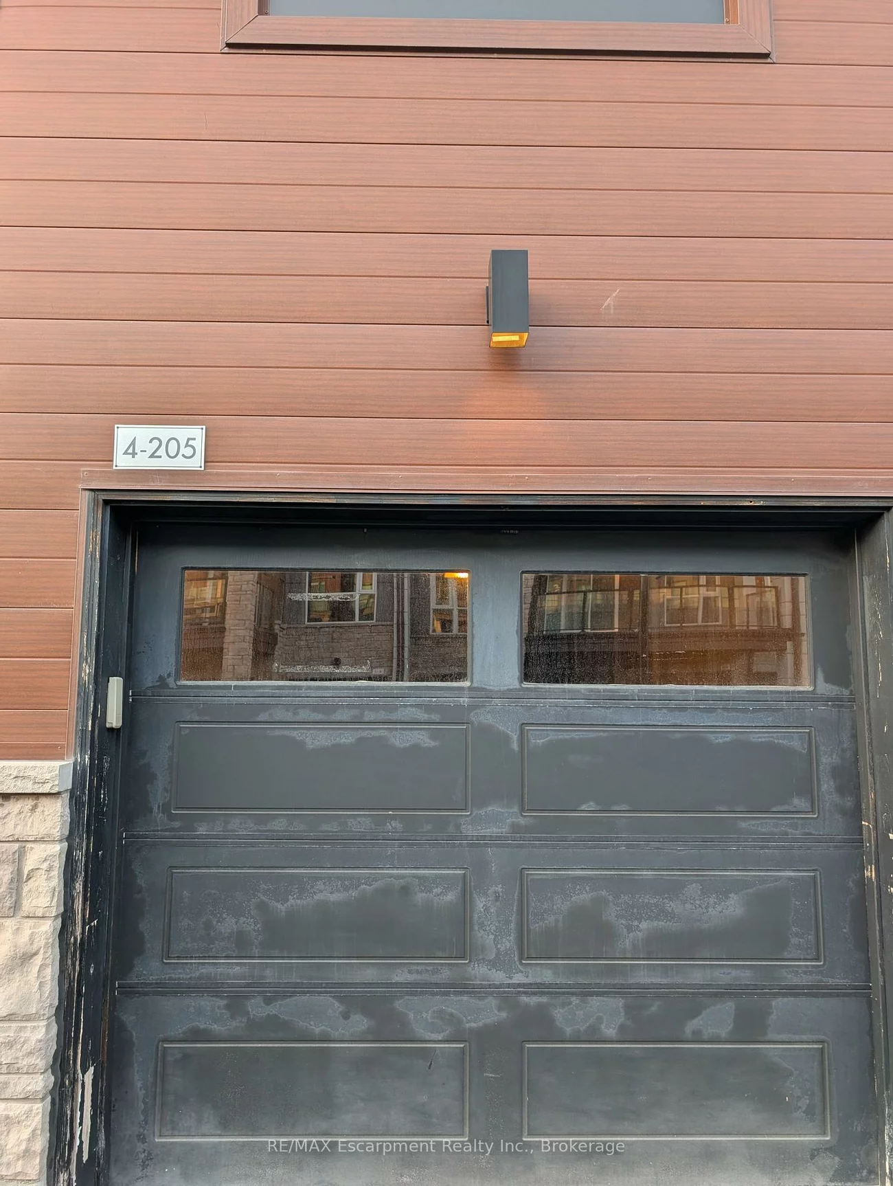 2393, Bronte, 1019 - WM Westmount, Oakville