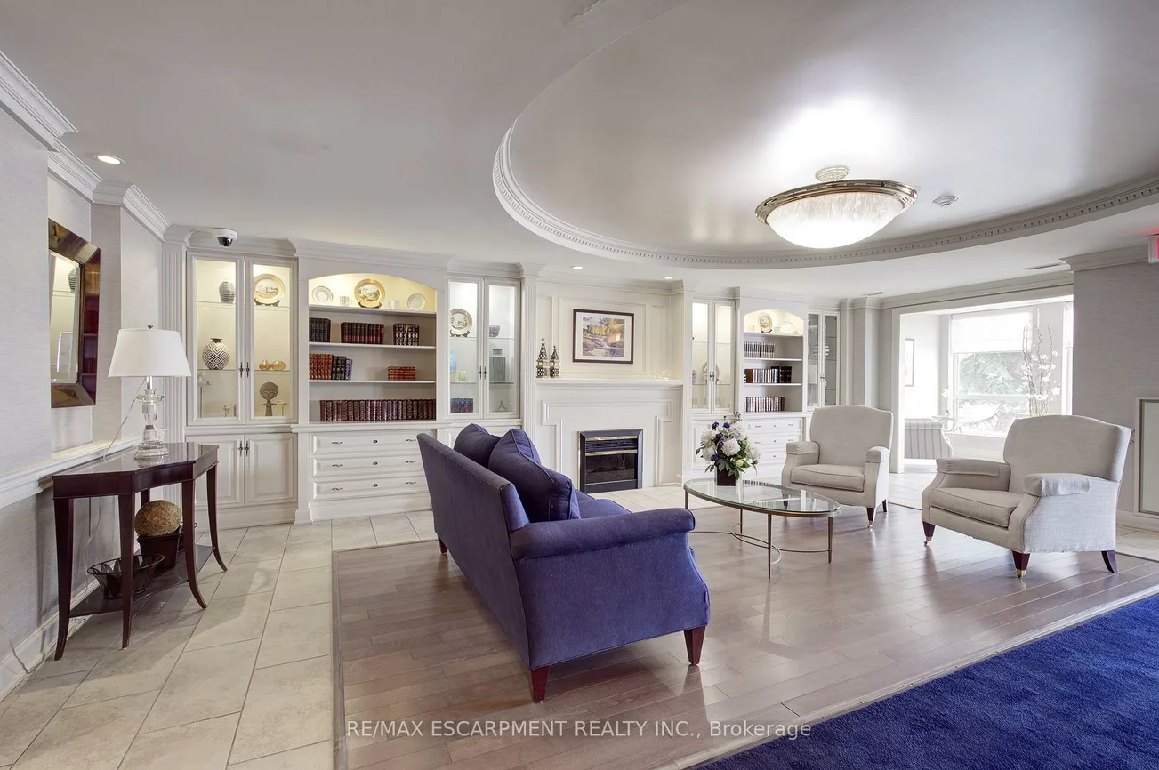 50, Old Mill, 1013 - OO Old Oakville, Oakville