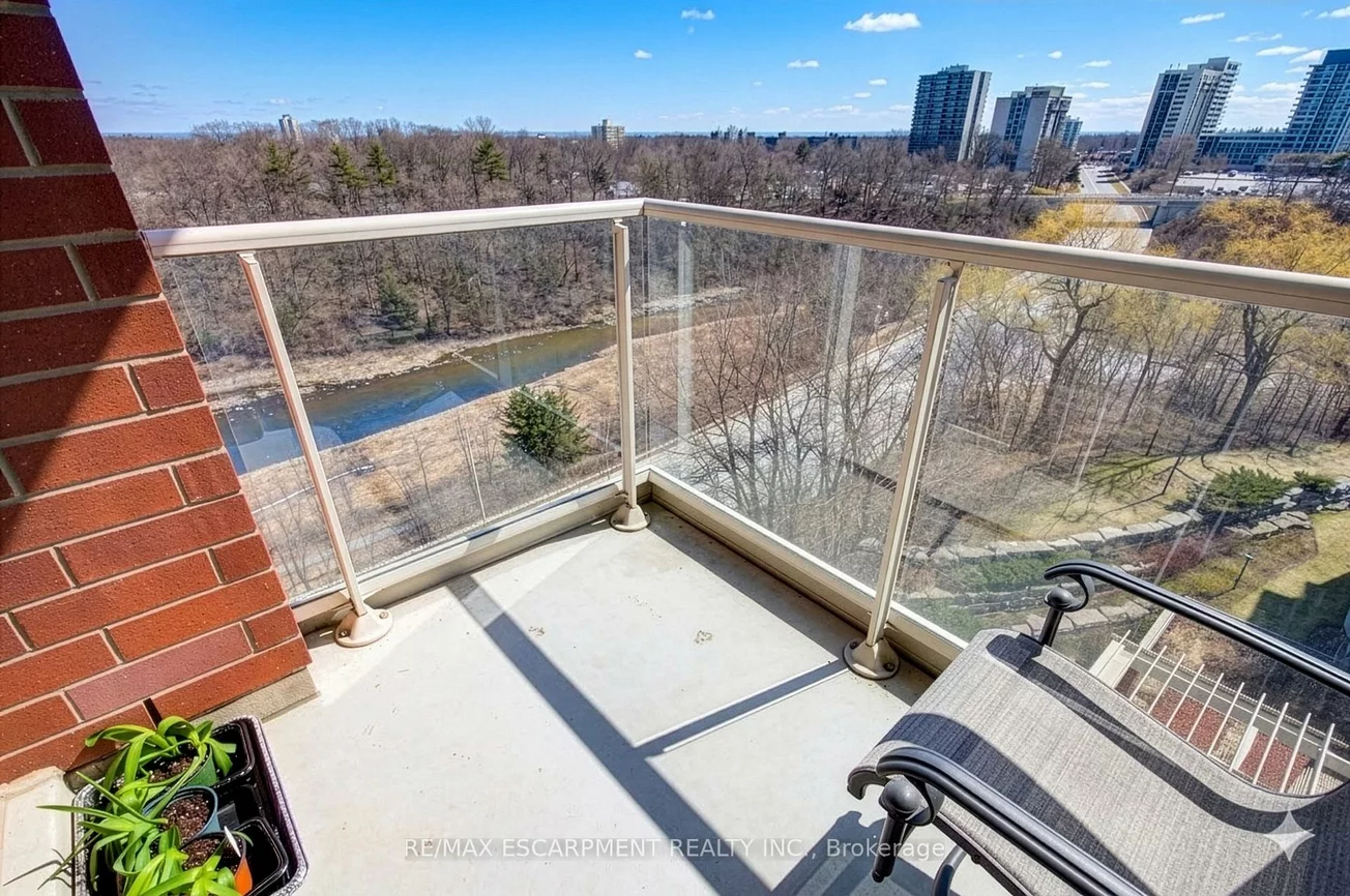 50, Old Mill, 1013 - OO Old Oakville, Oakville