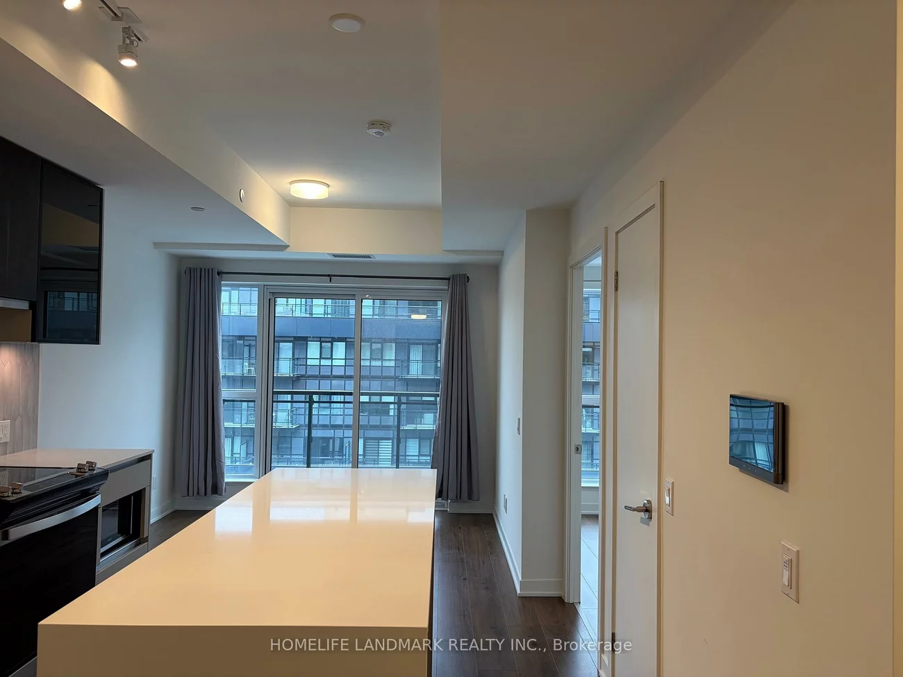 405, Dundas, 1008 - GO Glenorchy, Oakville