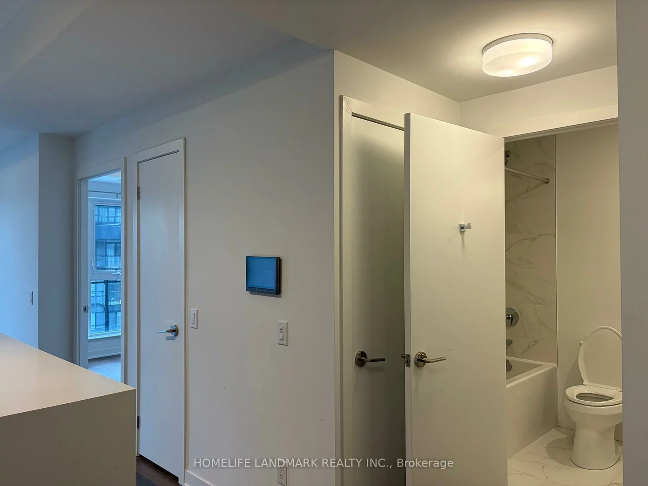 405, Dundas, 1008 - GO Glenorchy, Oakville