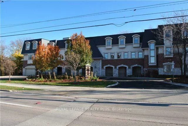 390, Upper Middle, 1005 - FA Falgarwood, Oakville