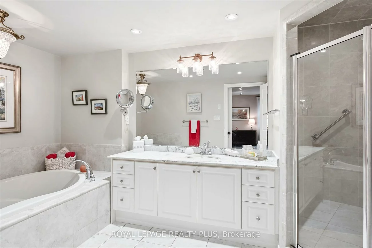 390, Upper Middle, 1005 - FA Falgarwood, Oakville