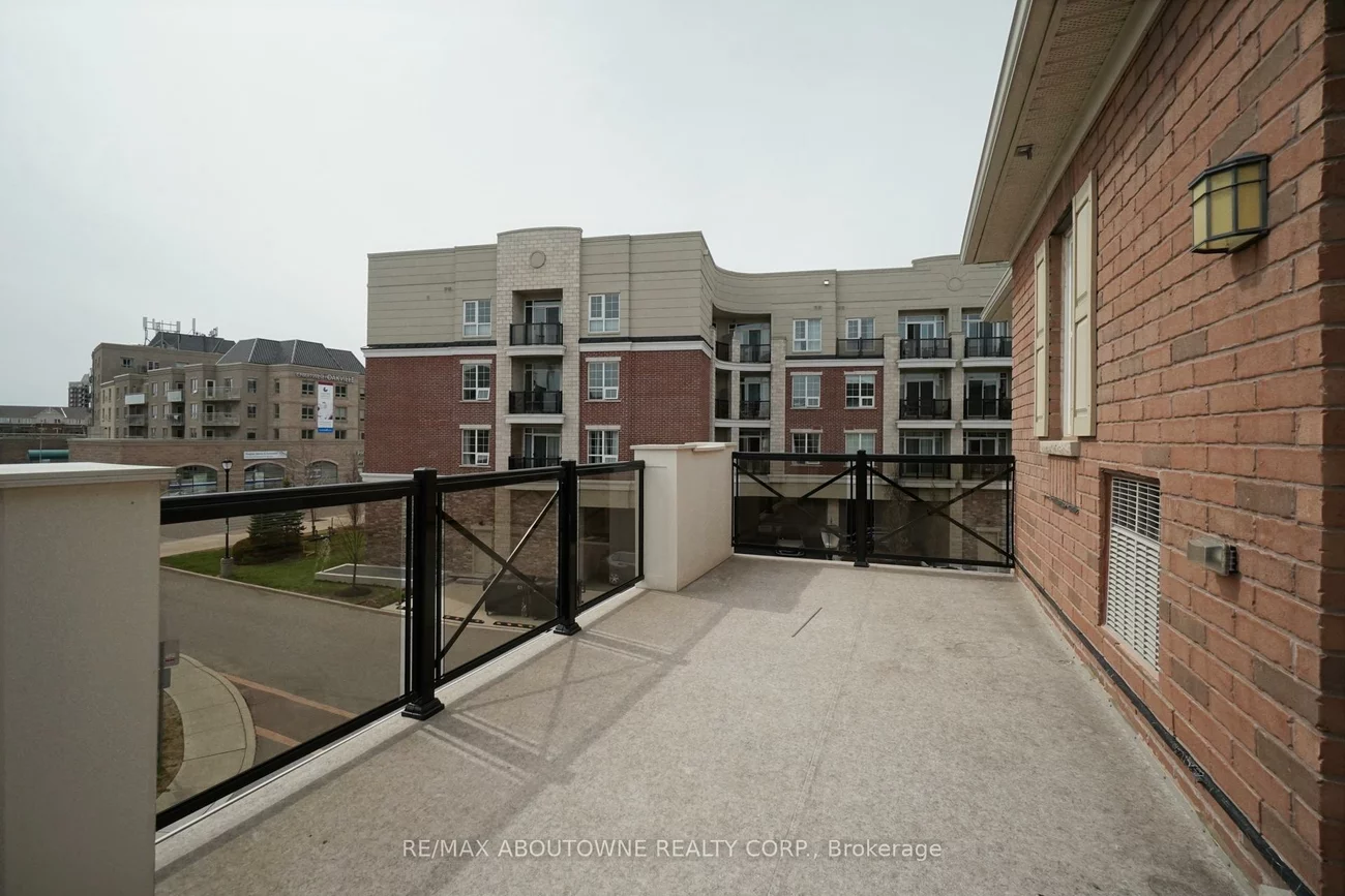 269, Georgian, 1015 - RO River Oaks, Oakville