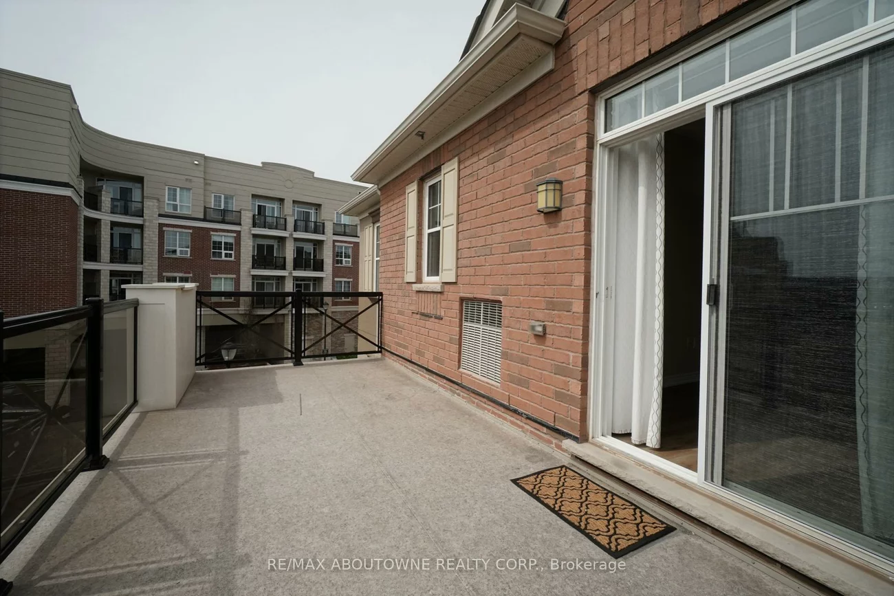 269, Georgian, 1015 - RO River Oaks, Oakville