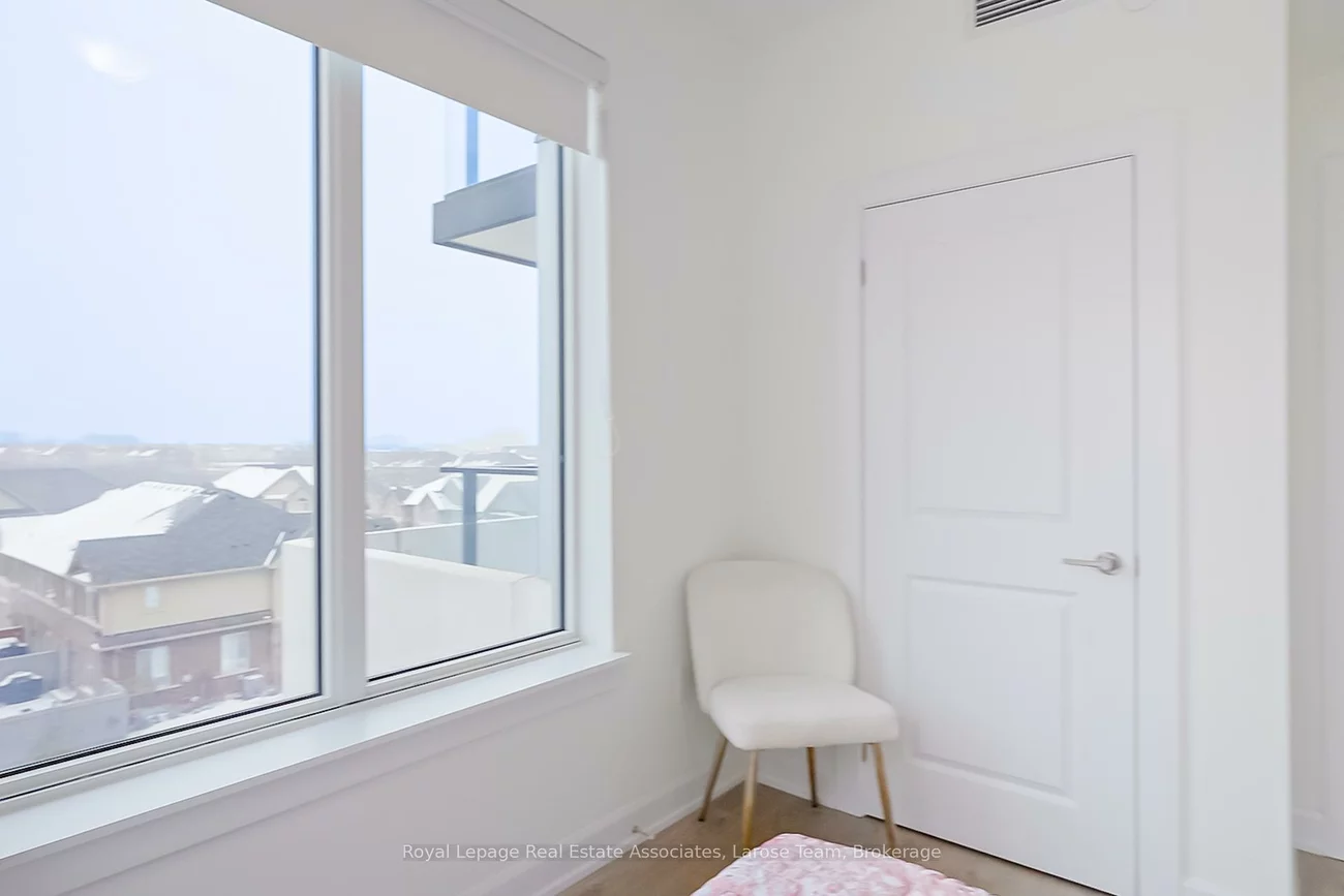 3200, William Coltson, 1010 - JM Joshua Meadows, Oakville