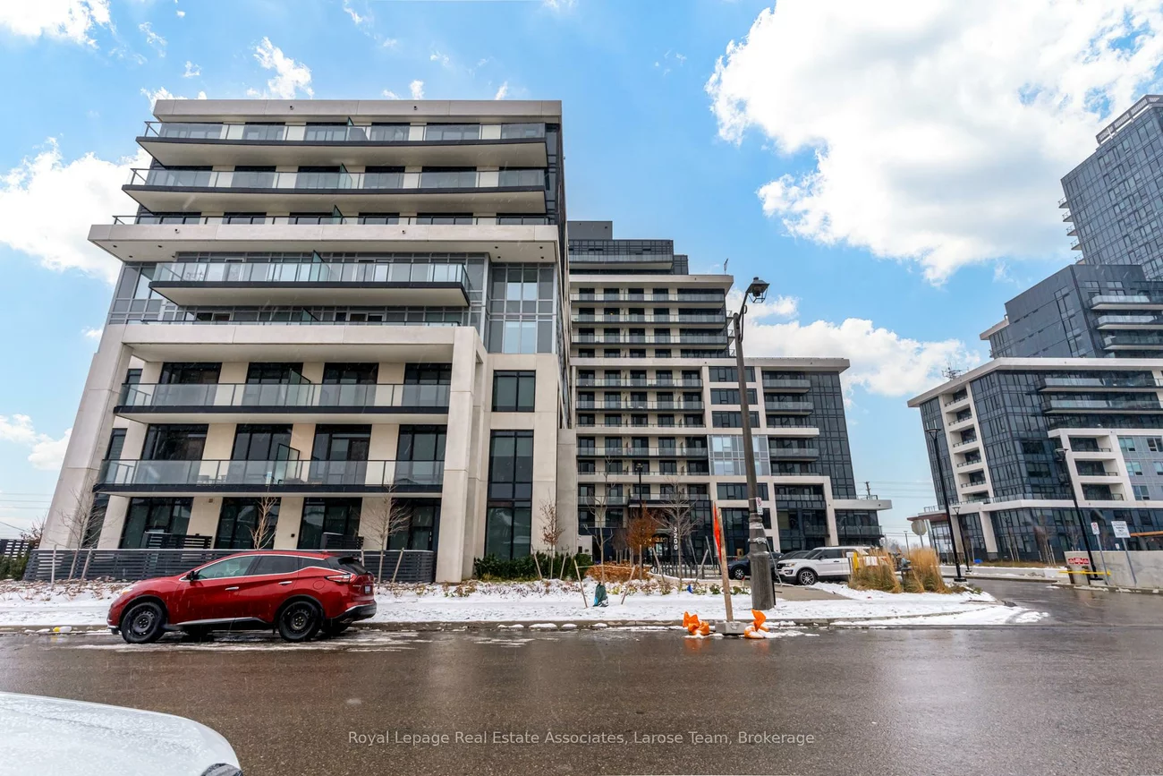 3200, William Coltson, 1010 - JM Joshua Meadows, Oakville