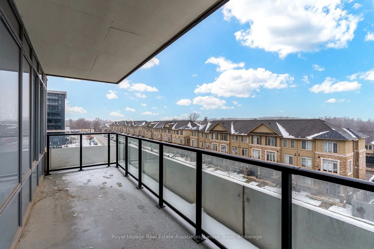 3200, William Coltson, 1010 - JM Joshua Meadows, Oakville