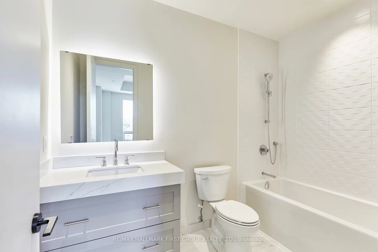 123, Maurice, 1002 - CO Central, Oakville