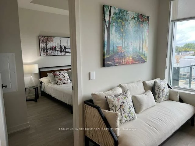 123, Maurice, 1002 - CO Central, Oakville