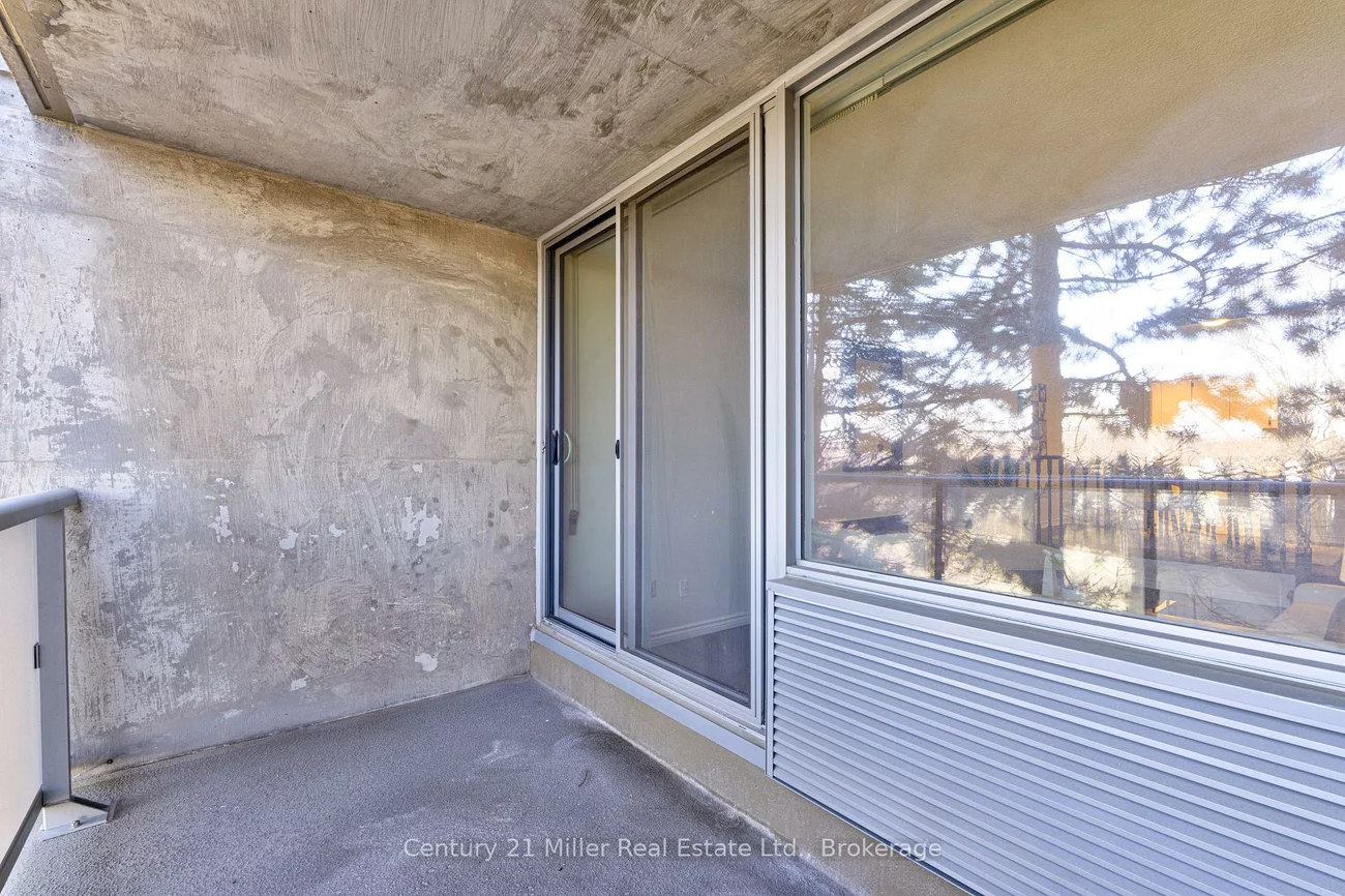 20, Speers, 1002 - CO Central, Oakville