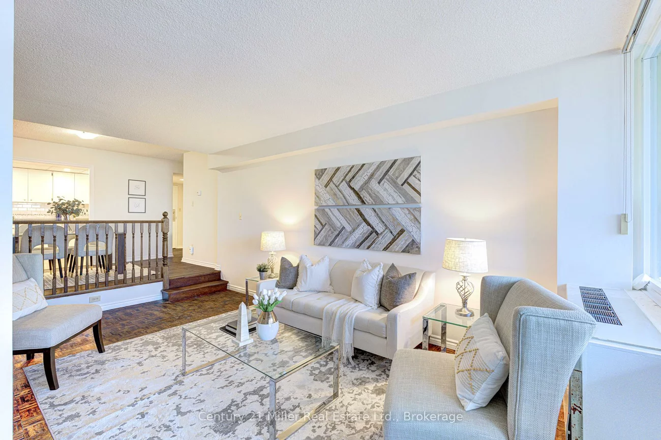 20, Speers, 1002 - CO Central, Oakville